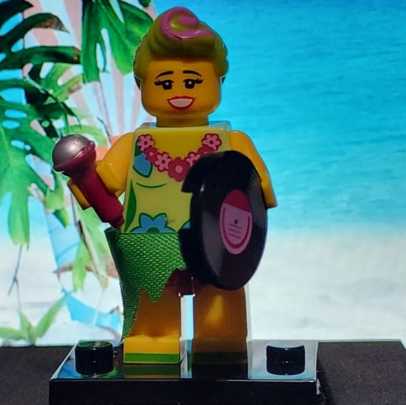 LEGO Movie Hula Hawaii Girls Rock Band custom pad printed - Picture 6 of 13
